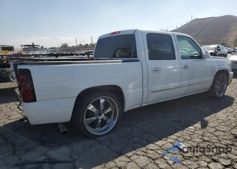 2005 Chevrolet Silverado C1500 from USA, damaged, VIN 2GCEC13T051158150
